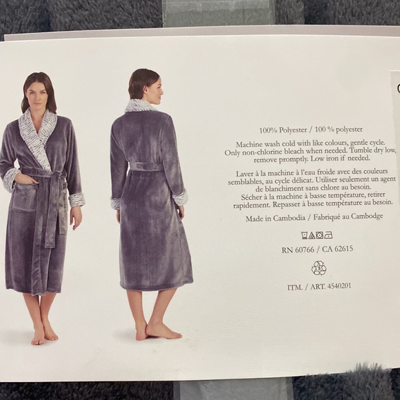 Plush Wrap Robe - Picture 3 of 3